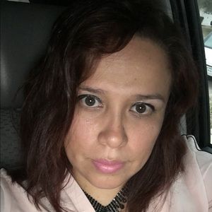 Meet your Posher, Alba